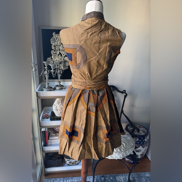 African Chic Striped Mini Dress with Belt - Picture 3 of 3